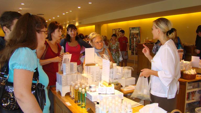 gallery_15190_7_55093.jpg