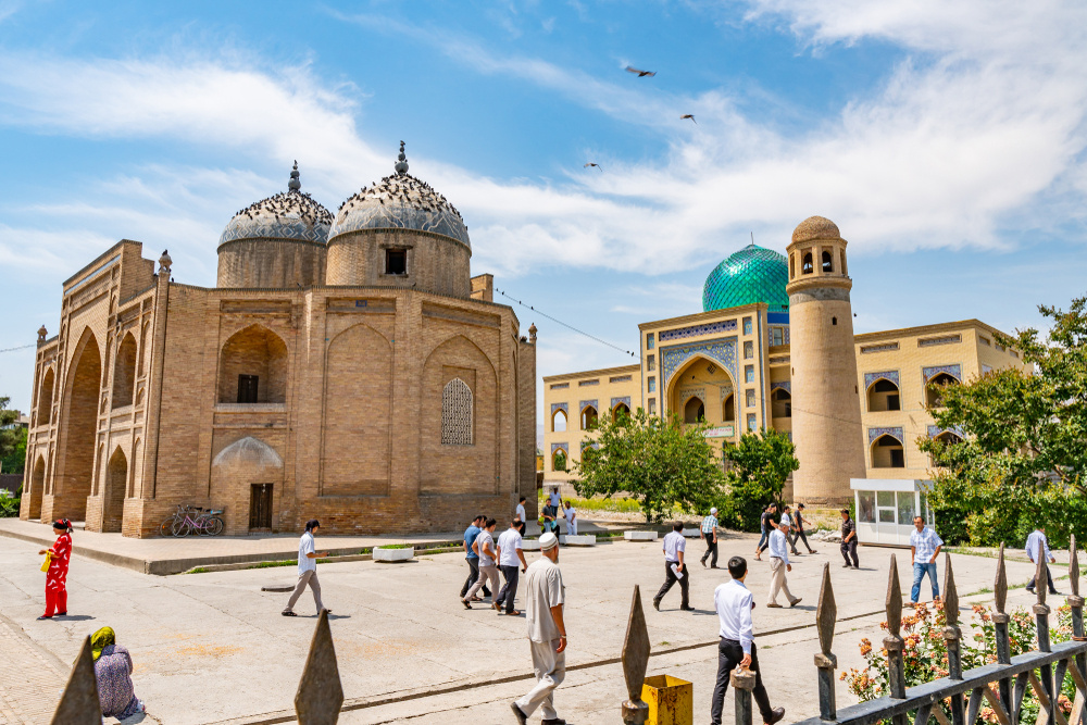 Лесбиянка мінген қыздар