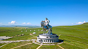 Парк «Монголия 13 век»* – статуя Чингисхана*